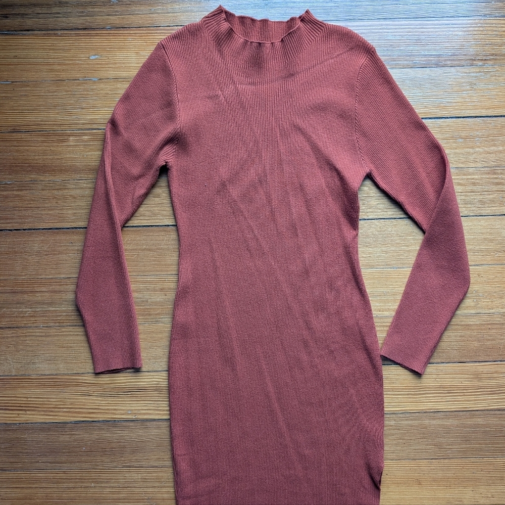 Orange Ribbed Knit Dress - Picture 3 of 10